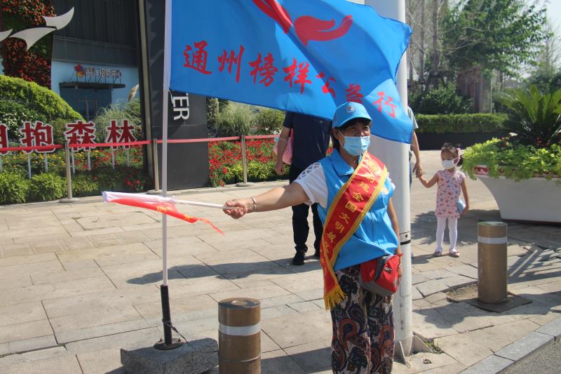 <strong>操逼黄色</strong>